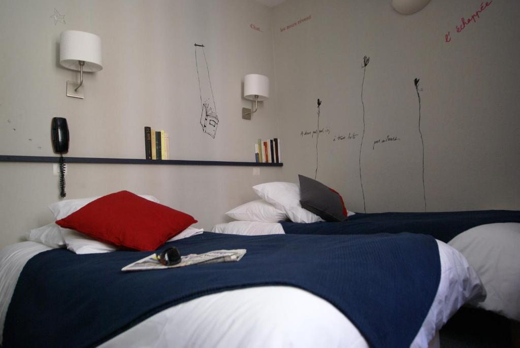 Hotel De La Placette Barcelonnette Δωμάτιο φωτογραφία