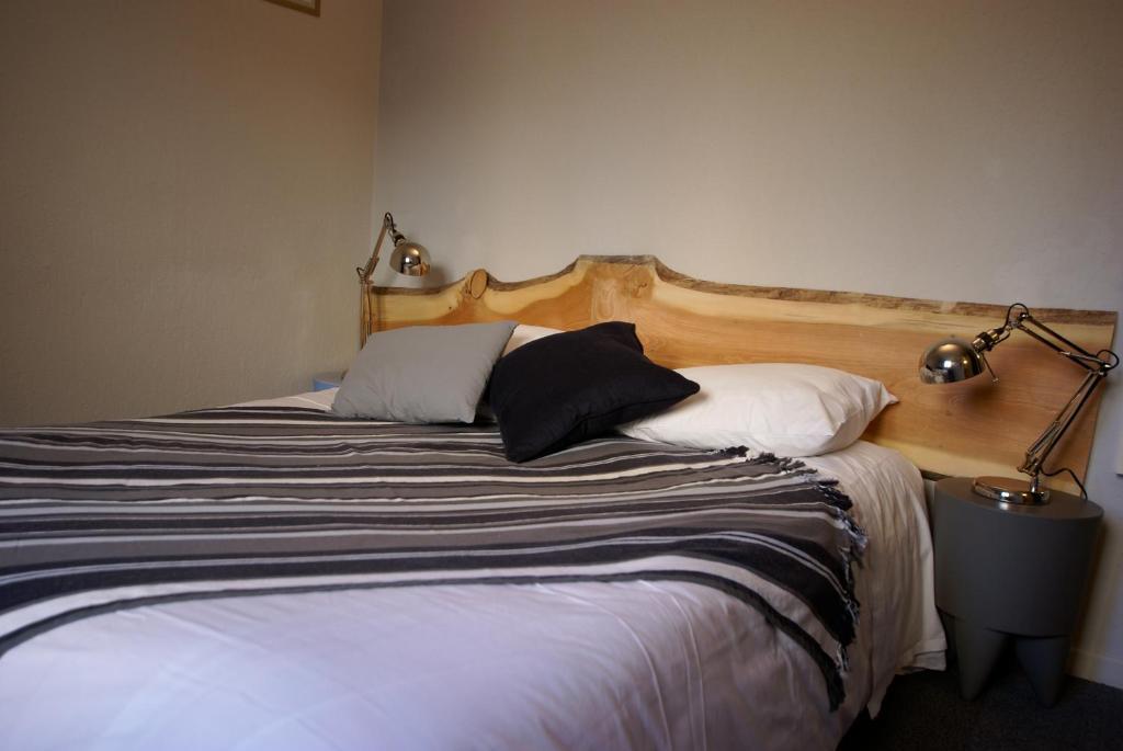 Hotel De La Placette Barcelonnette Δωμάτιο φωτογραφία