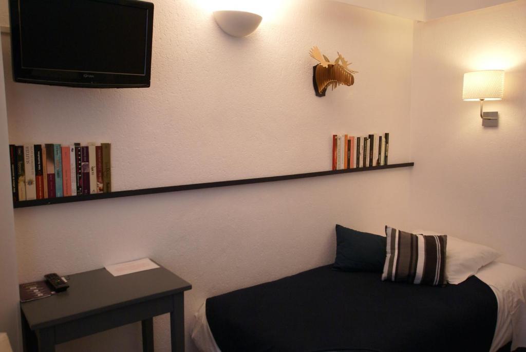 Hotel De La Placette Barcelonnette Δωμάτιο φωτογραφία