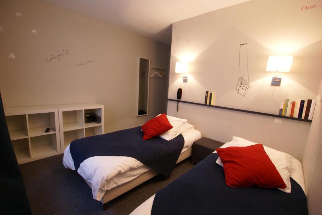 Hotel De La Placette Barcelonnette Δωμάτιο φωτογραφία